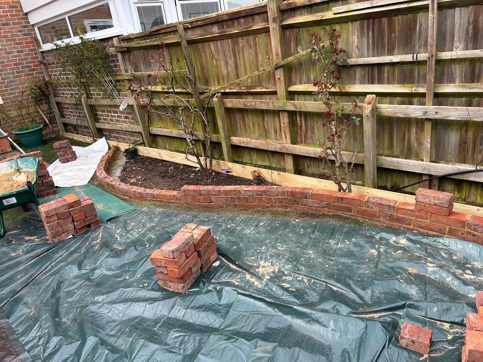 Brick planter